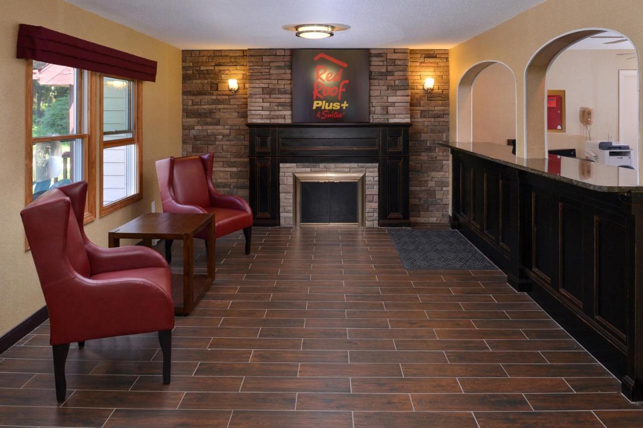 Red Roof Inn PLUS+&Suites Guilford Exterior foto